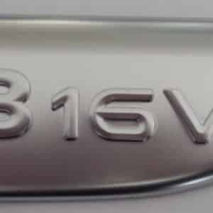 Monogram "1.8 16V" chroom rechts Renault Laguna II.