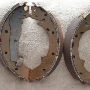 Remvoeringen Girling achter 228 mm Renault 21.