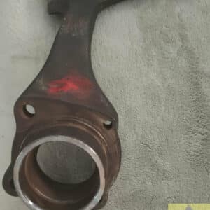 Fusee rechts 62 mm Renault 5, 6 of Rodeo 6.