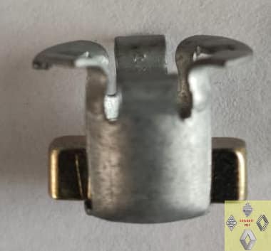 Kooimoer M6 Renault 9, 11, 19, 12, Clio I/II/III, Espace III/IV, Express, Kangoo, Laguna I/II, Modus, Megane I/II, Super 5, Safrane, Trafic I/II of Twingo I.