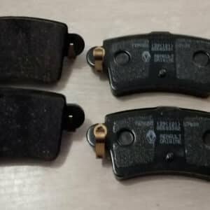 Remblokken Ferodo achterzijde Renault Master II.