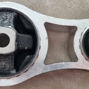 Motorsteun boven rechts Renault Trafic II.