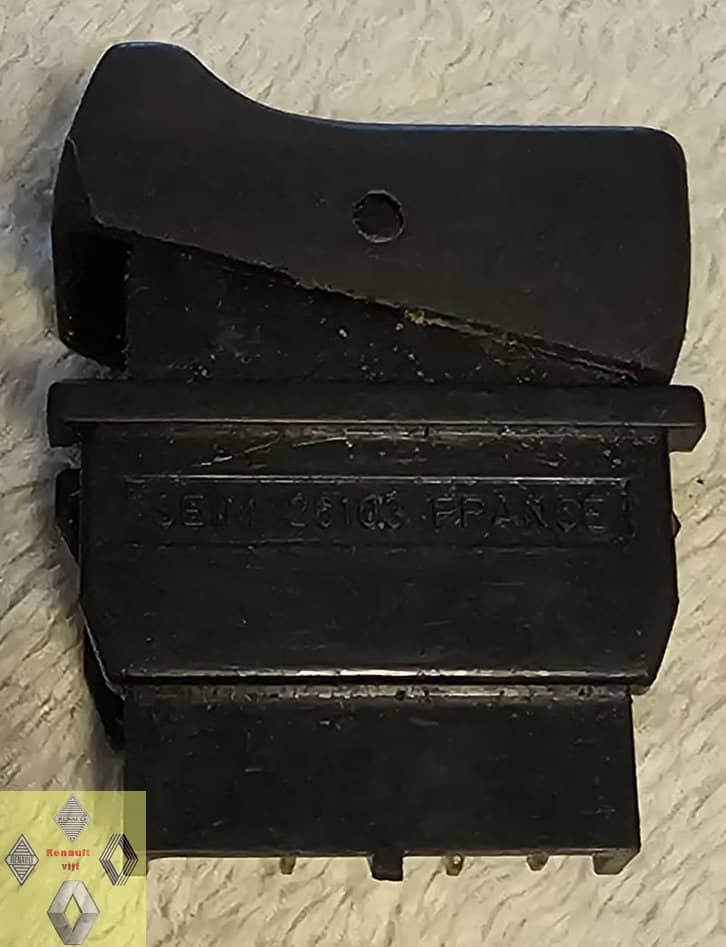 Gebruikte schakelaar kachel ventilator Renault 4, 5, 14 of 18. - Afbeelding 2