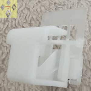 Klemplaat achterbumper Renault Megane I of Scenic I.