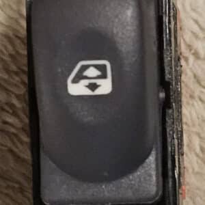 Schakelaar ruitbediening passagierszijde Renault Espace III.