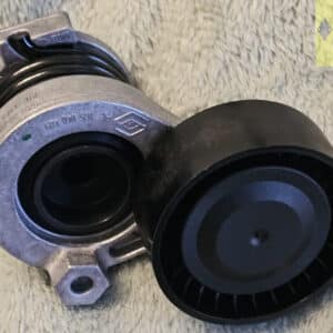 Riemspanner K9K (1.5) Diesel motor Renault Clio II/III/IV, Kangoo, Laguna III, Megane II/III, Scenic II/III/IV of Twingo II, Nissan Almera (N16), Kubistar (X76), Micra (K12), Note (N12), Qashqai (J10, J11)