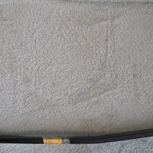 Ophangbeugel ten behoeve brandstoftank Renault Master II.